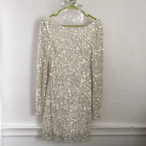 Aidan Mattox White LS sequin dress